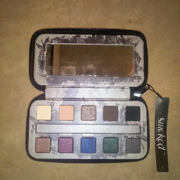 Urban Decay smoked eye palette - Picture 2 of 4